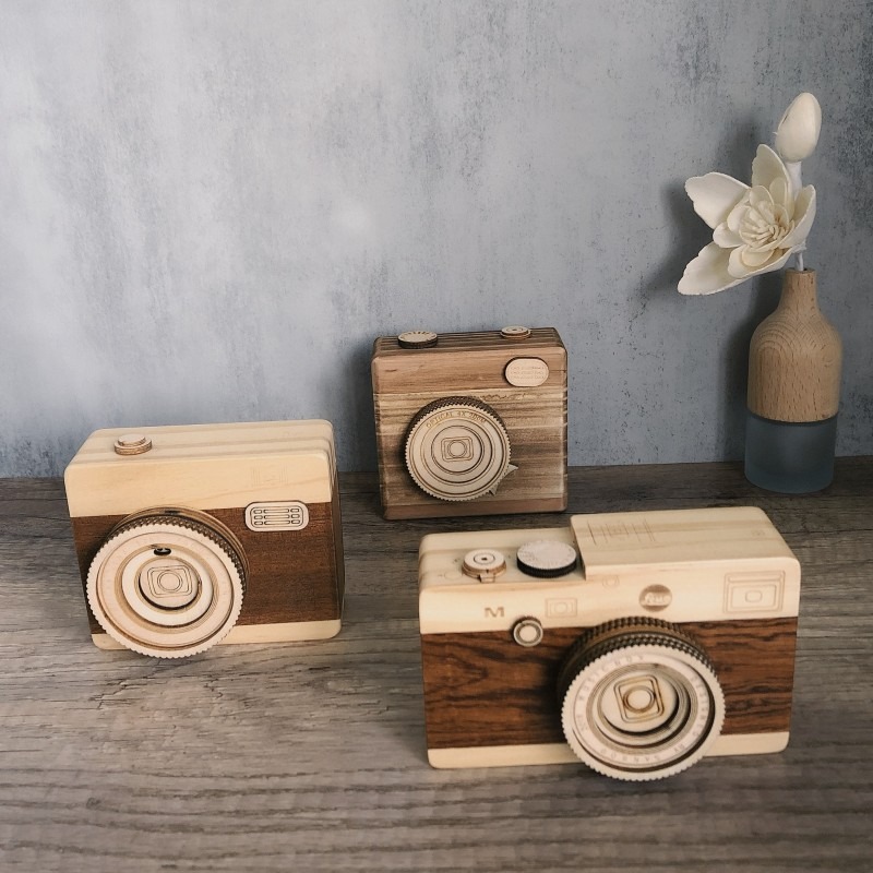 Vintage Wooden Camera Music Bo – Collectible Vintage Cameras Bewertung und Preis