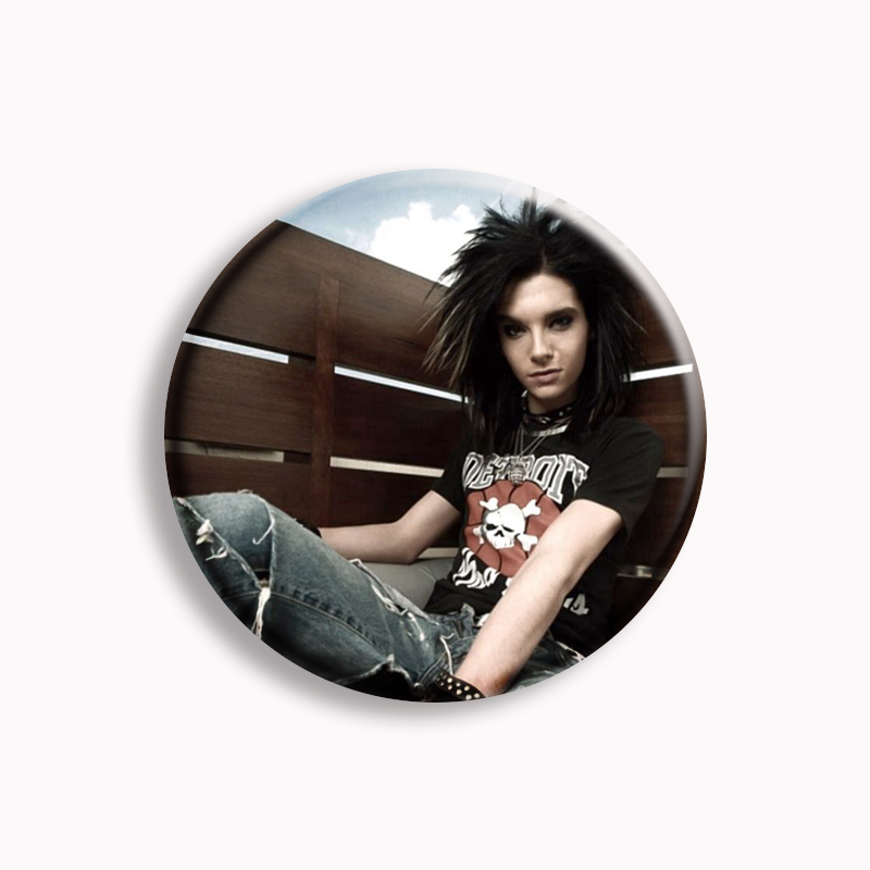 Rock Band Tokio Hotel Kaulitz  – Vintage Collectible Buttons Bewertung und Preis