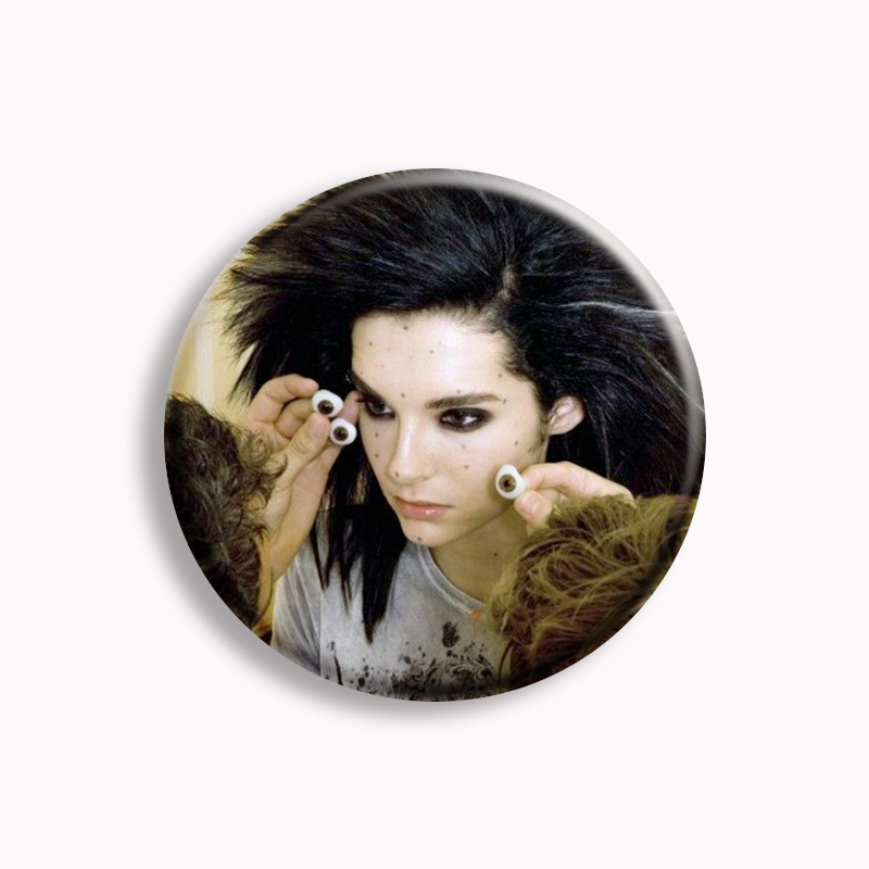 Rock Band Tokio Hotel Kaulitz  – Vintage Collectible Buttons Bewertung und Preis